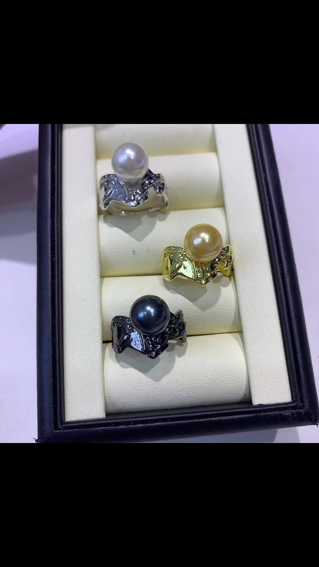@Pearl Brothers