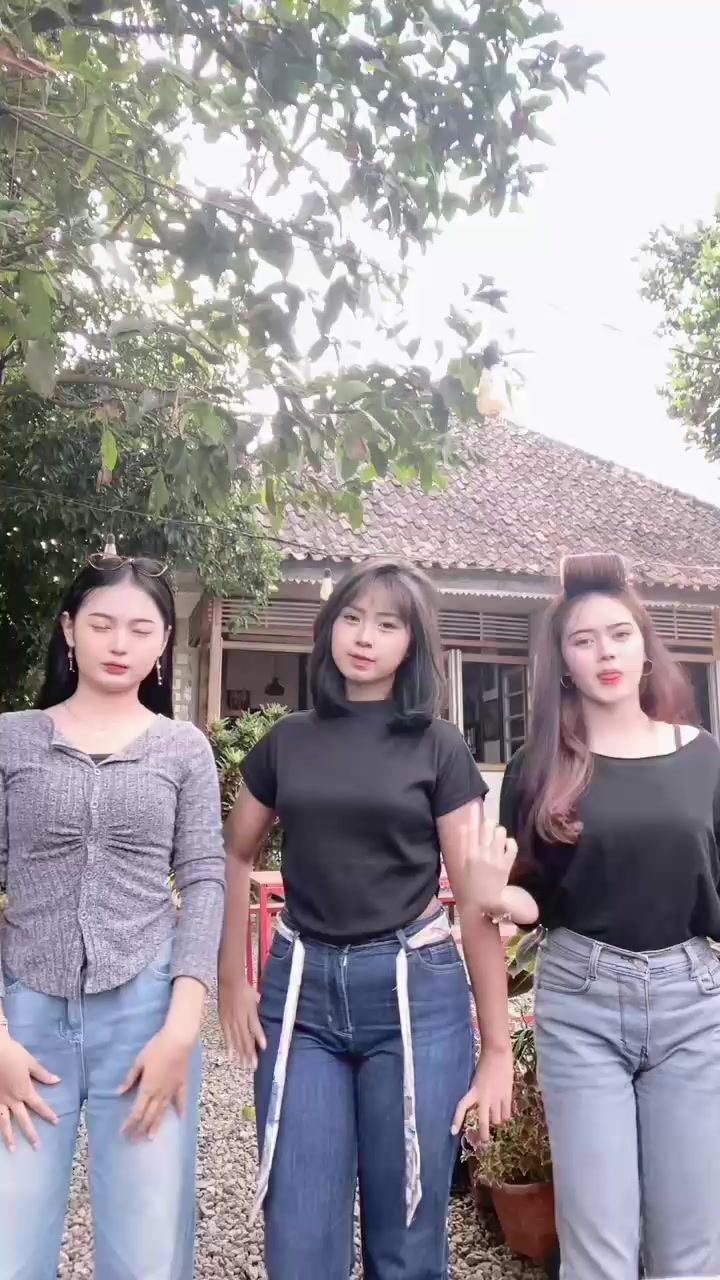 @nadila
