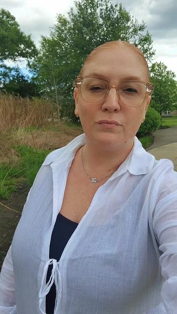 @Mommabear1075