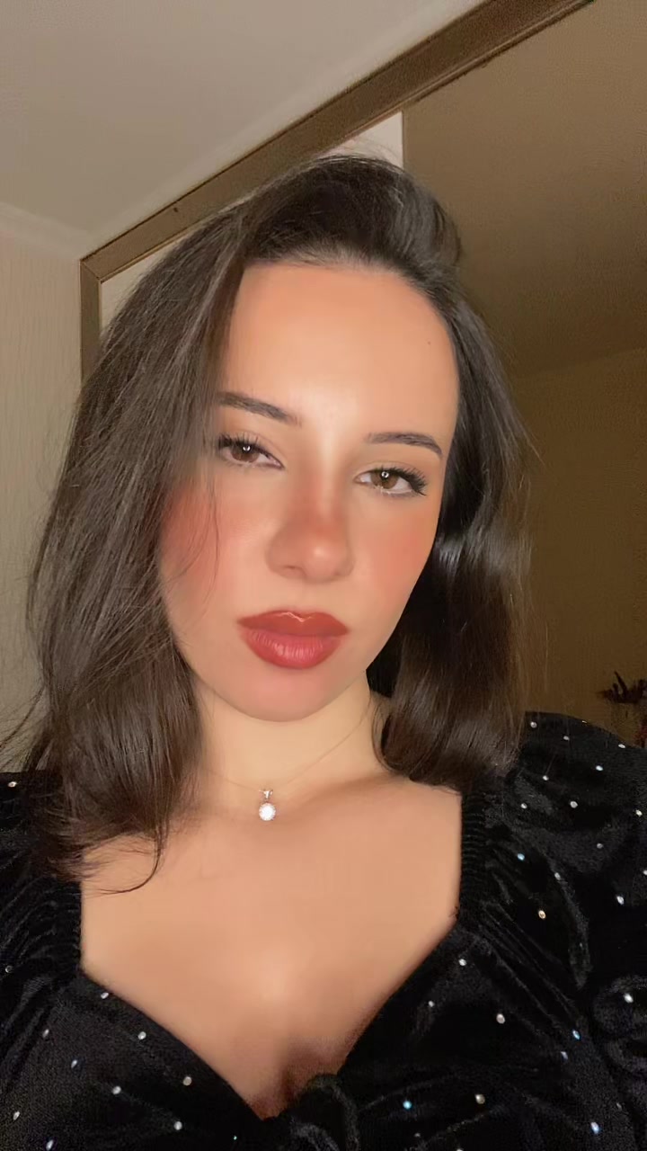 @Zarifa Safeli🧜🏼♀️