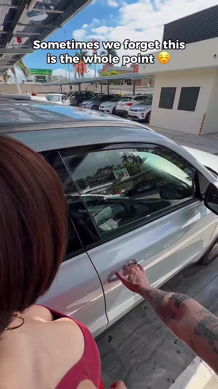 @Noellejuliette