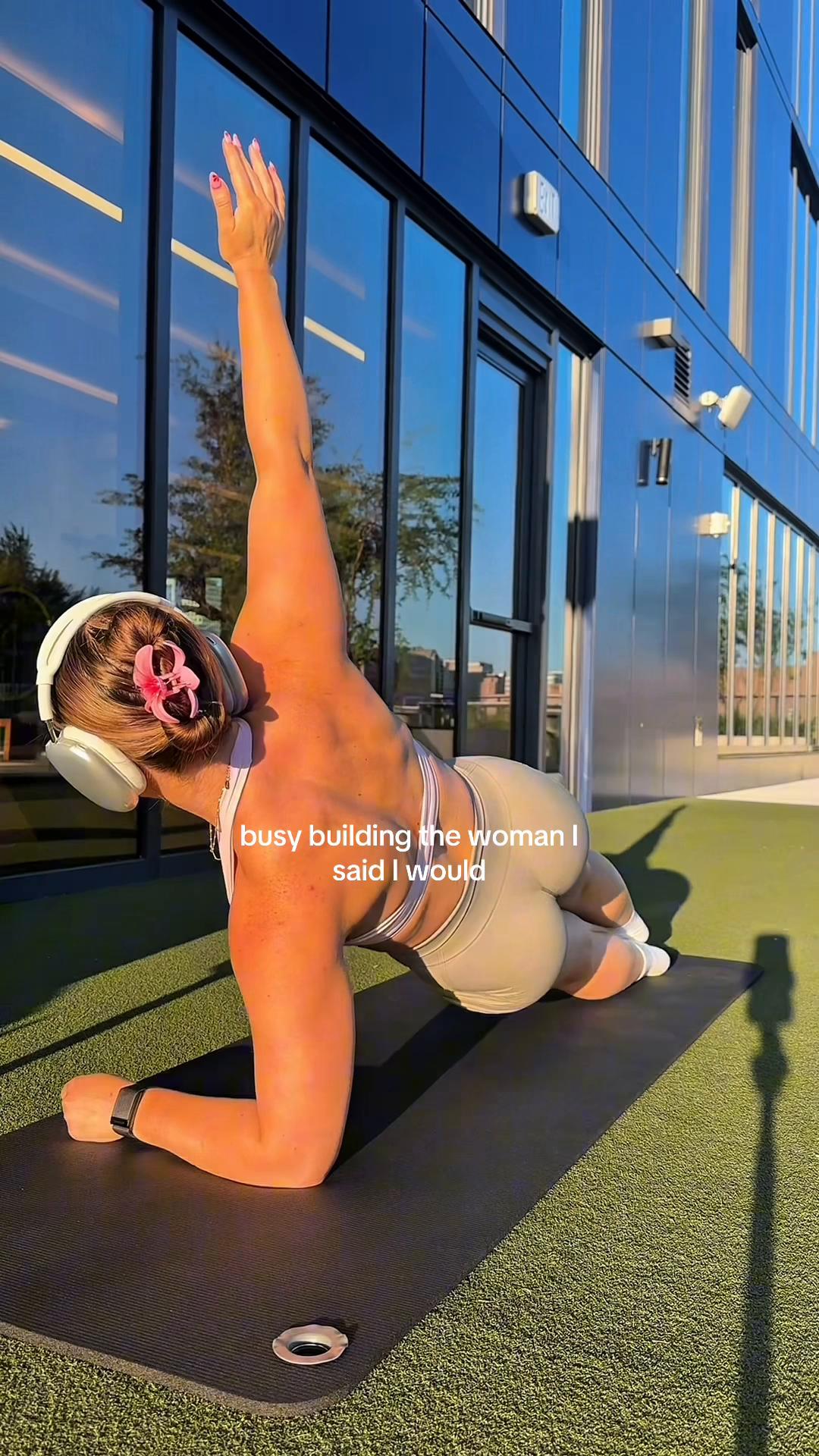 @cheyannerena