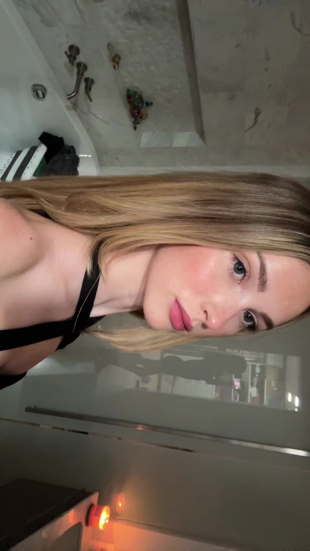 @antoinette