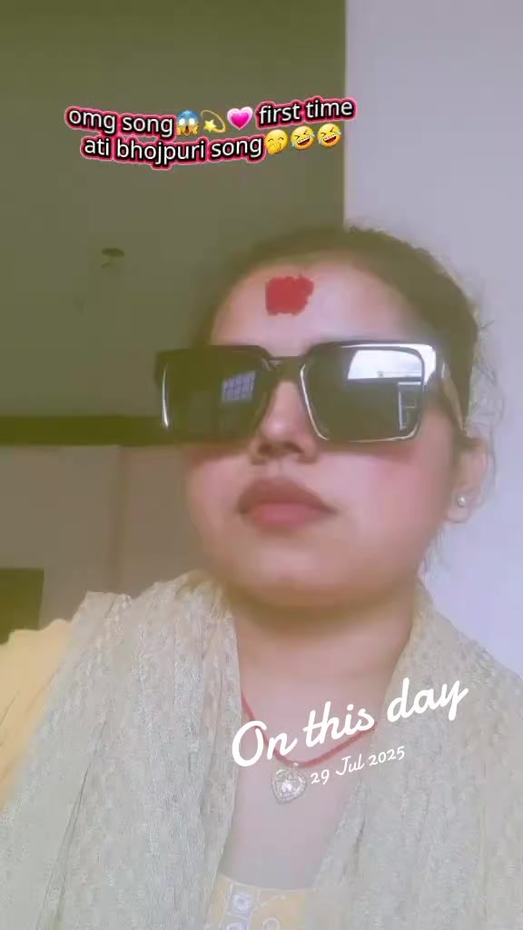 @•{☆ ziddi-Girl ☆}•