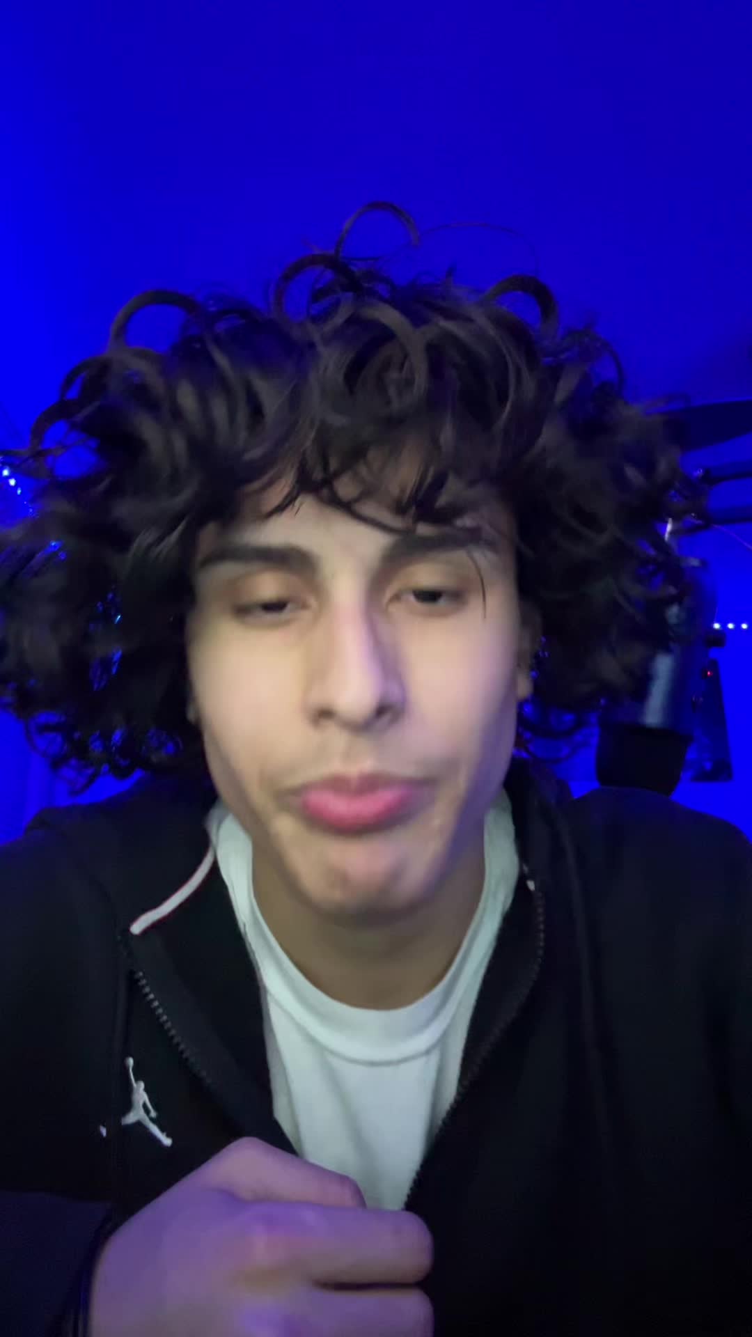 @keeez444