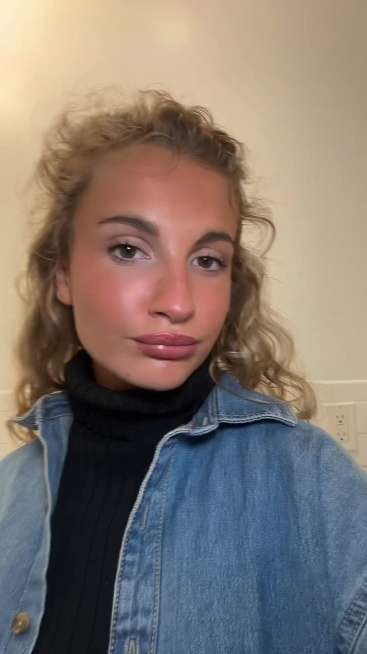 @🙂