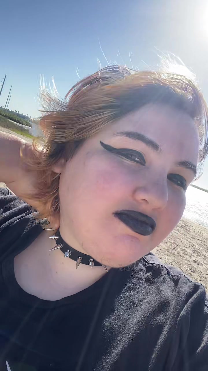 @Sushi_Roll_