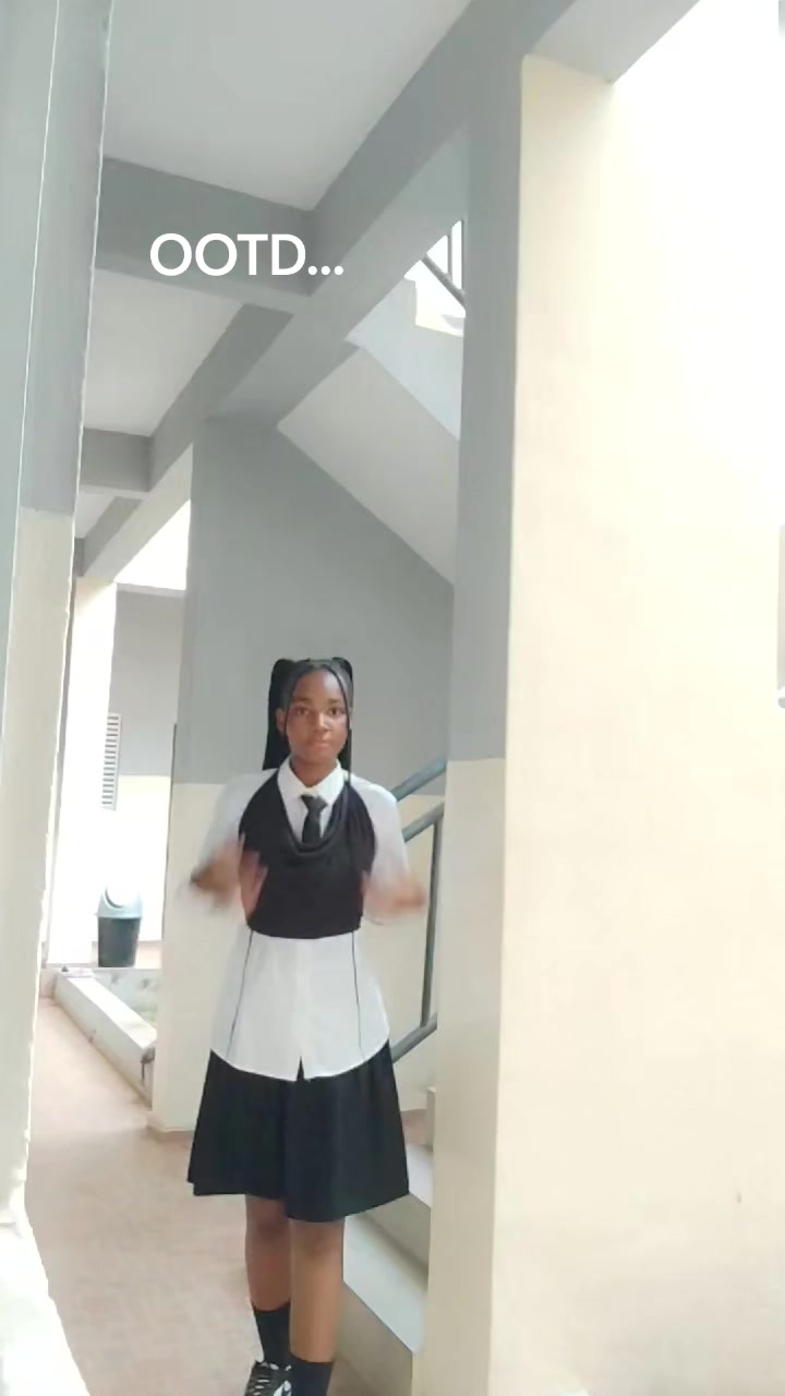 @s🦋h🦋a🦋w🦋t🦋y