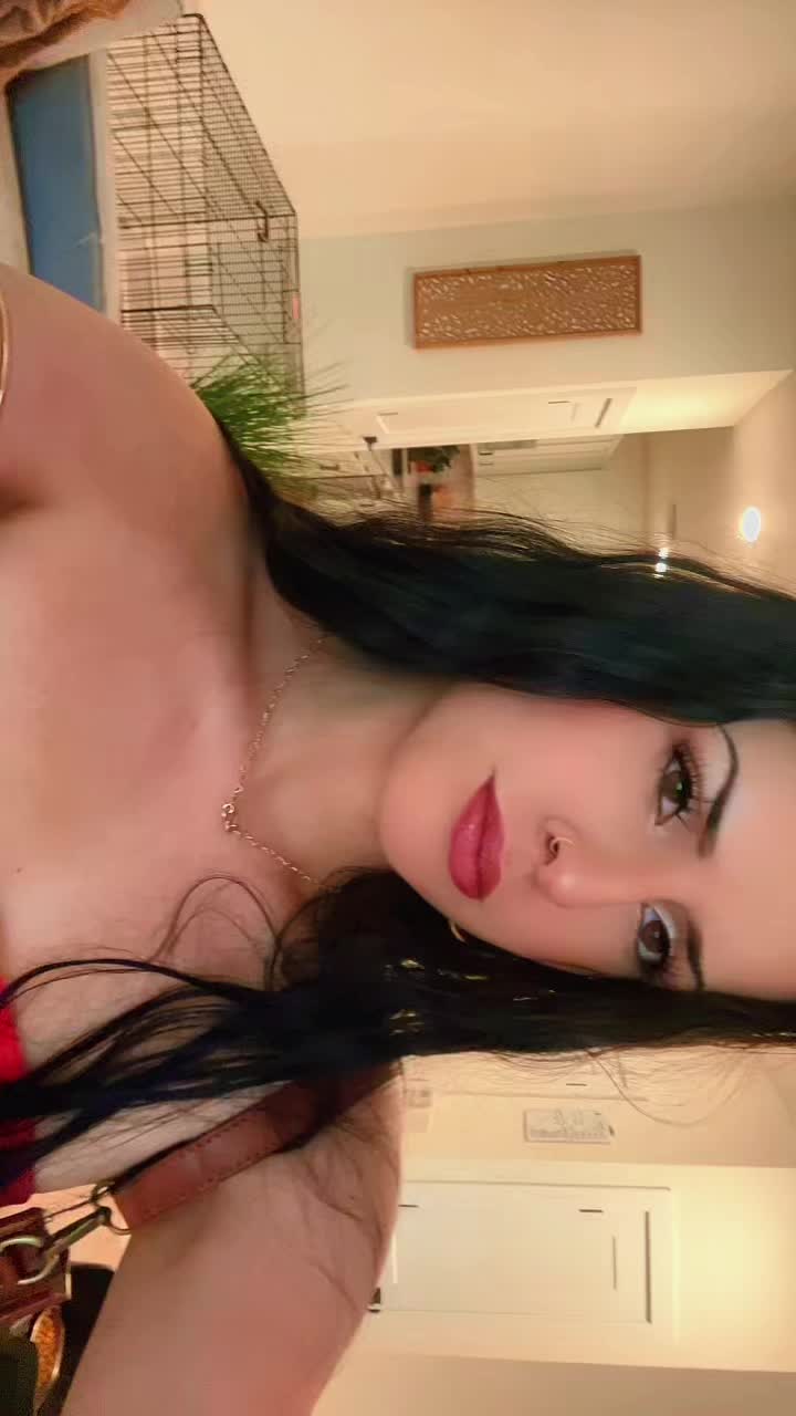 @dee