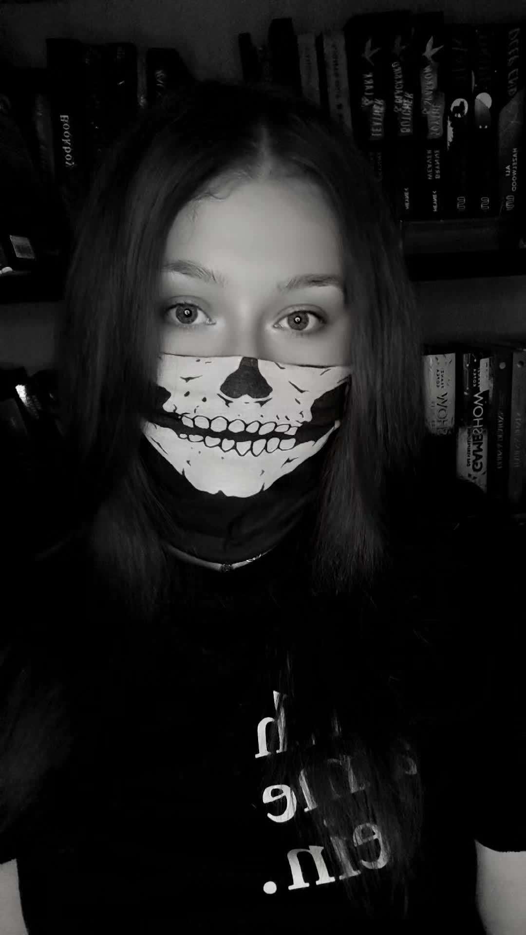 @Mia Šijan | Memento Mori