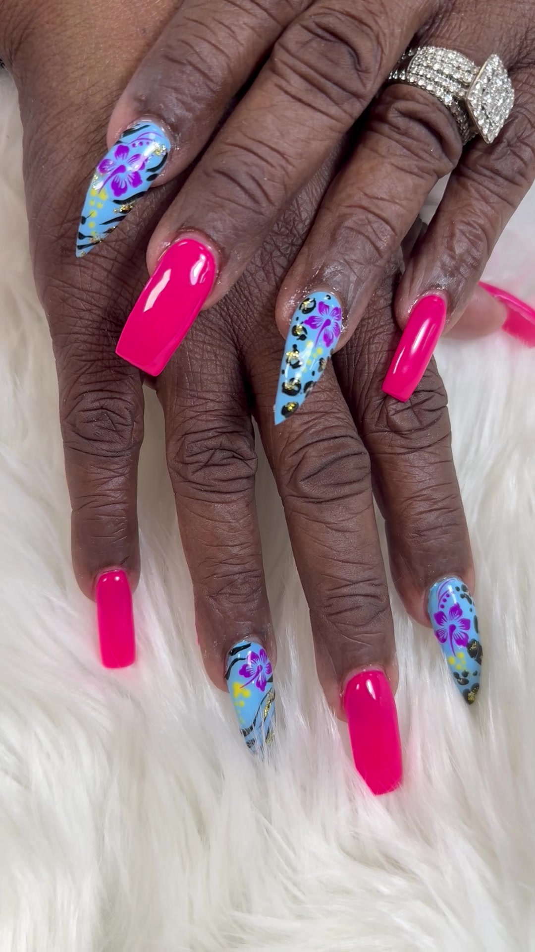 @Top Nails