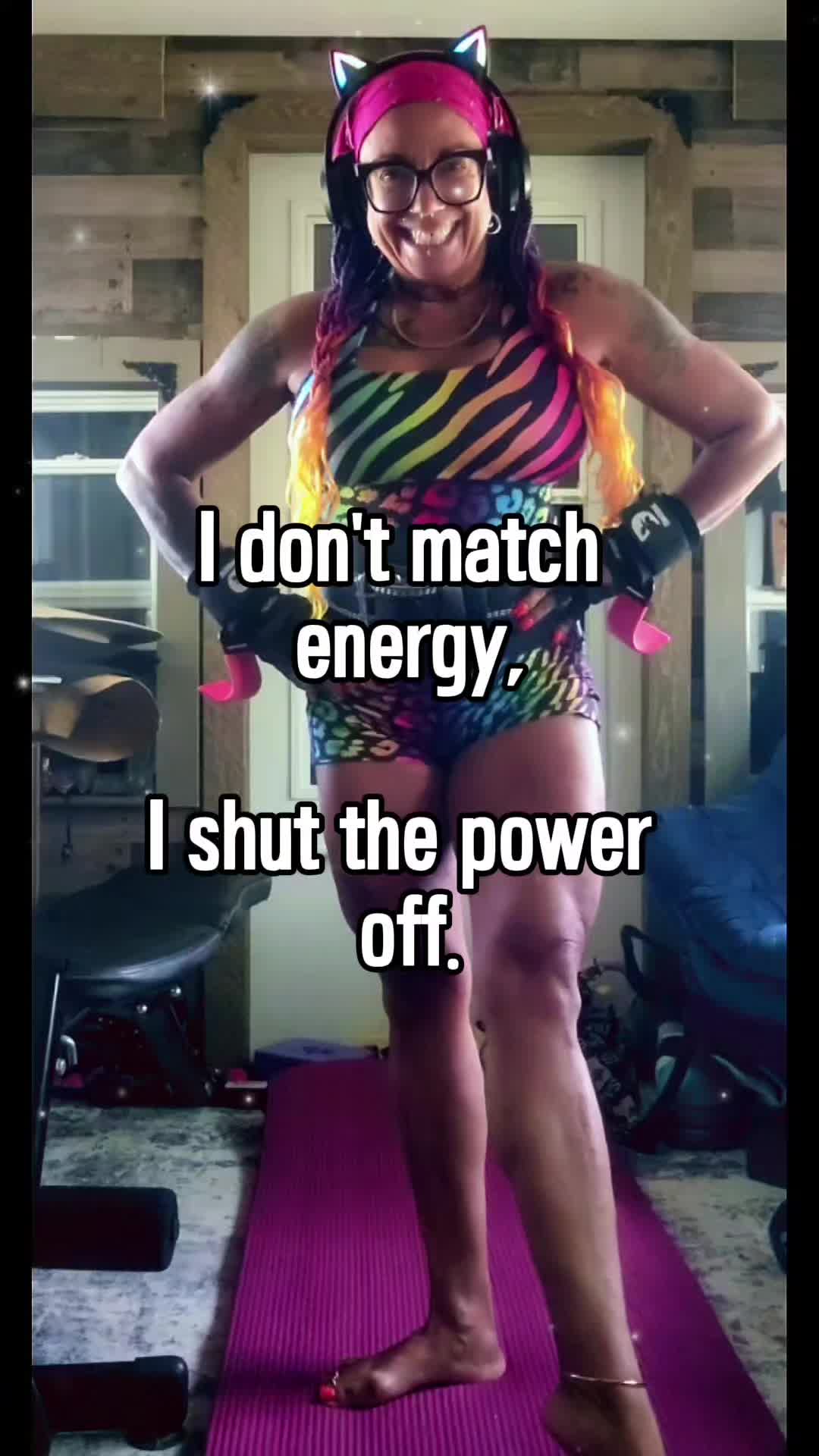 @Cyndi_Irie Fit