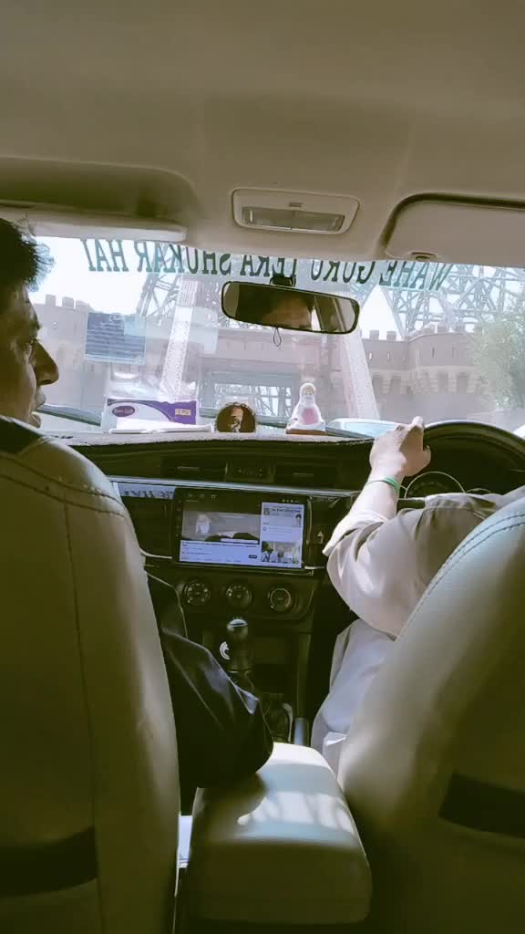 @ChahatMakhija