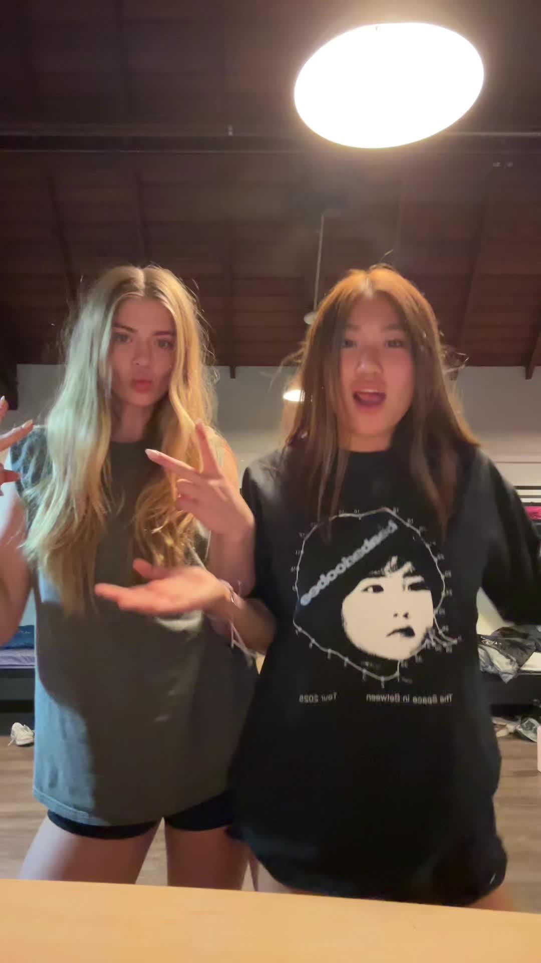 @AKEMI