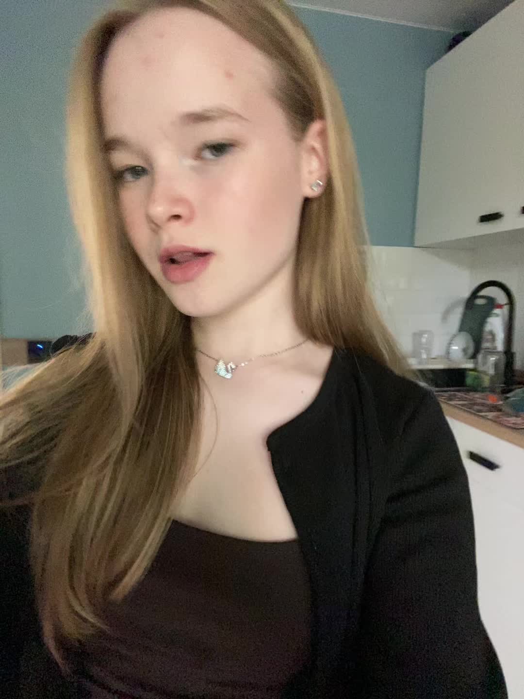 @son.ya