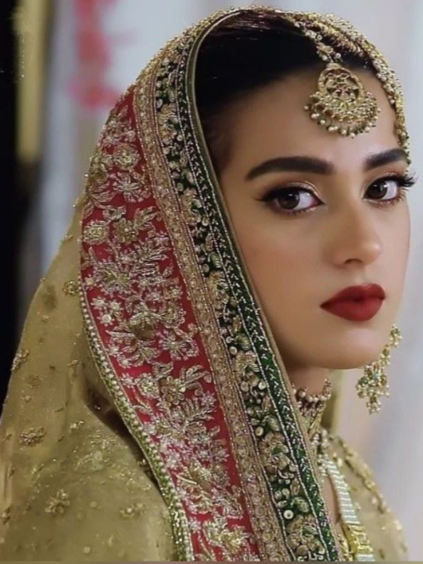 @Pakistani Actresses