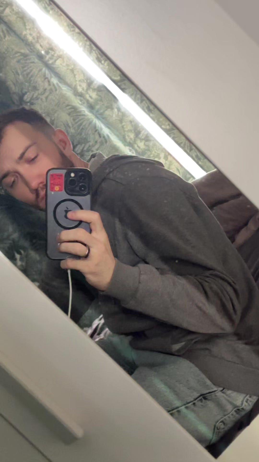 @LEONSTM