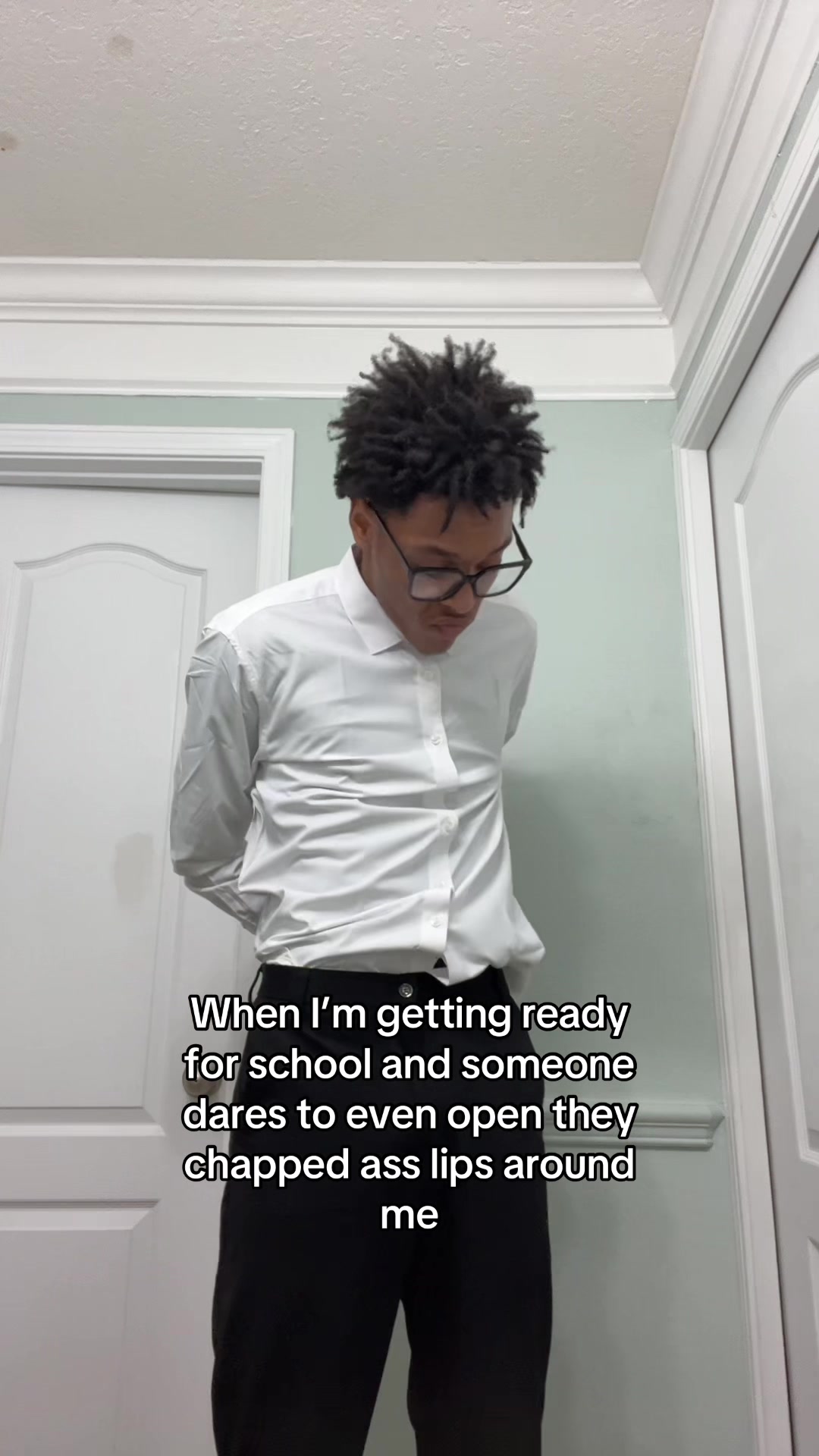 @Kj._.
