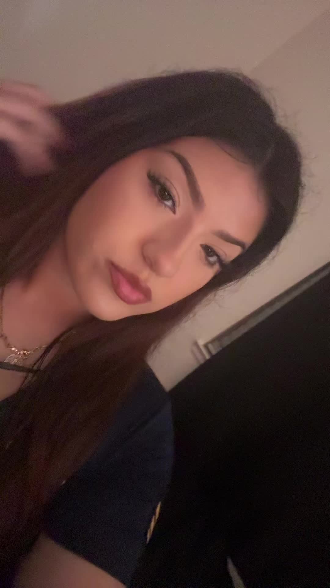 @Tiny🌻