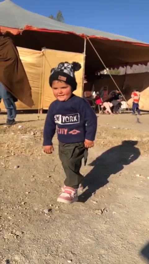 @عـــــــــــزیز مہمــــــــند