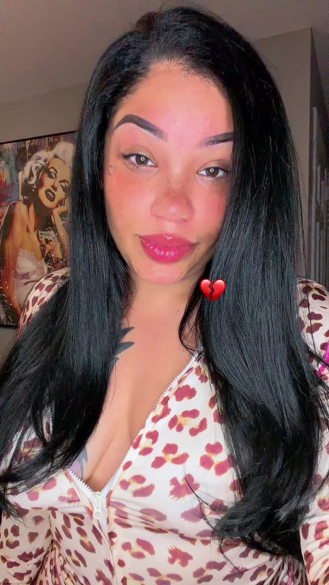 @Unique 🎂