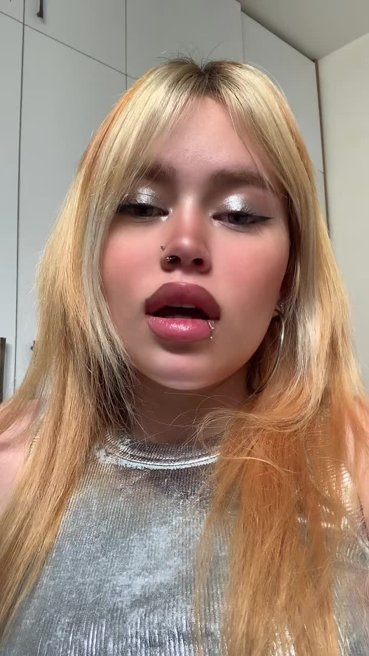 @heliaydn