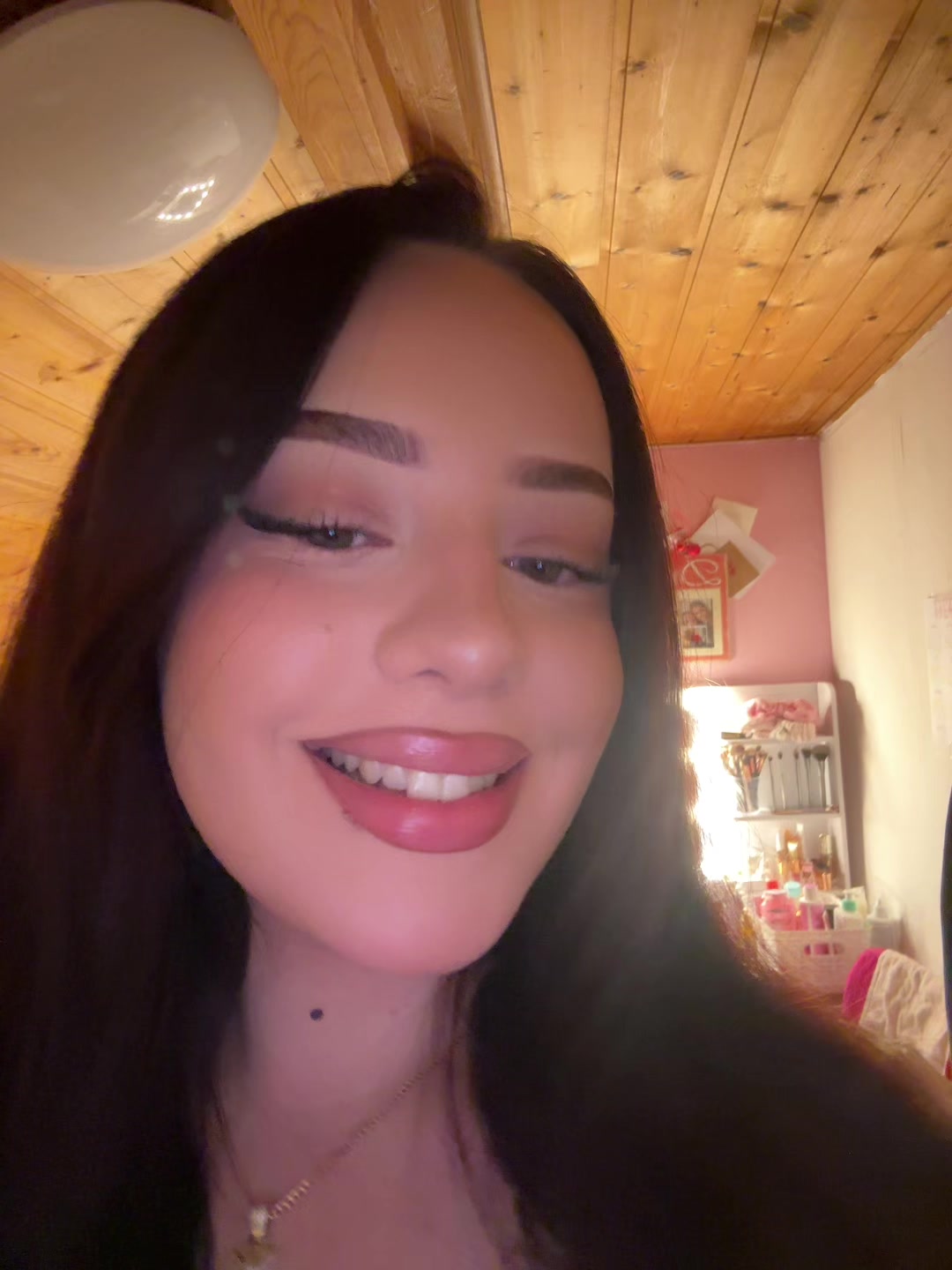 @ur🇦🇱mommy