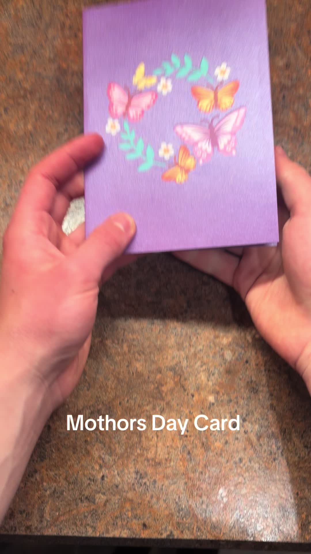 @FindsWithJ