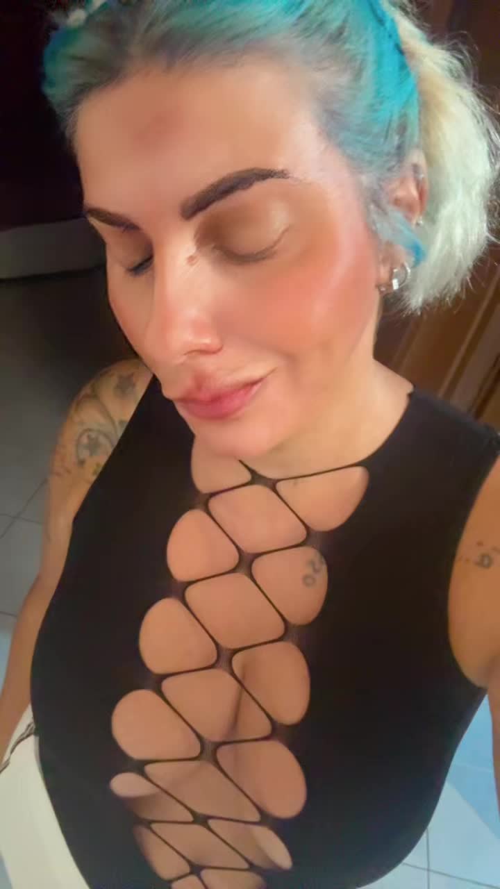 @Angela Olla