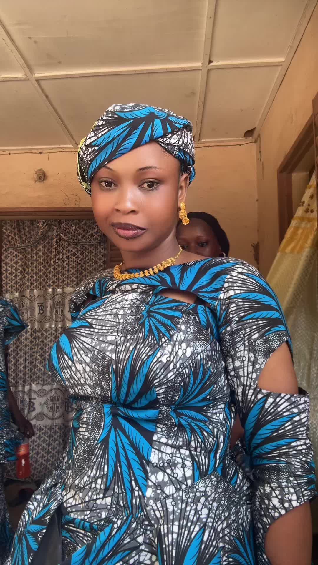 @Awiska Tangara