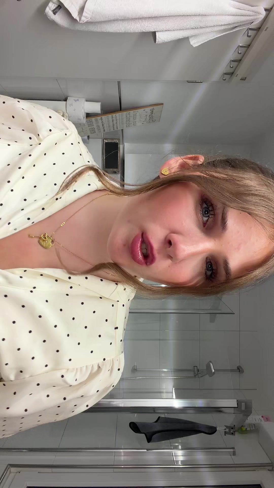 @usarah12204