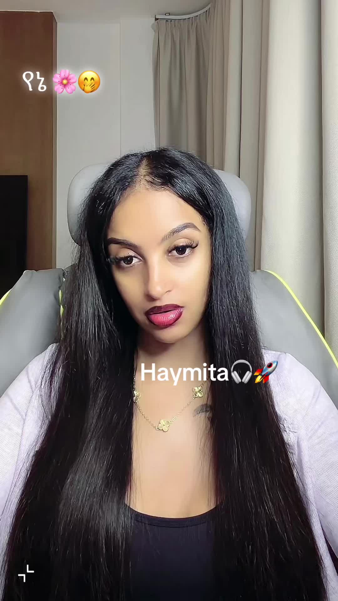 @Haymita ๐ง๐