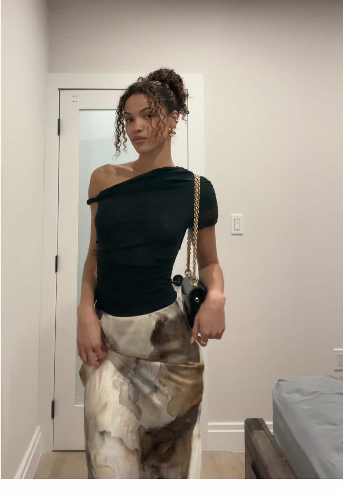 @Xiaya