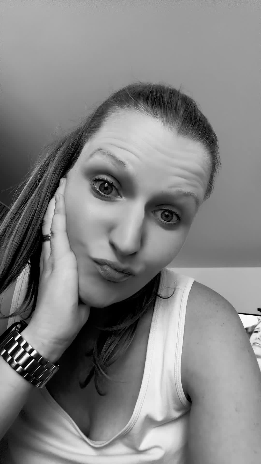@bloodyfreak_tv
