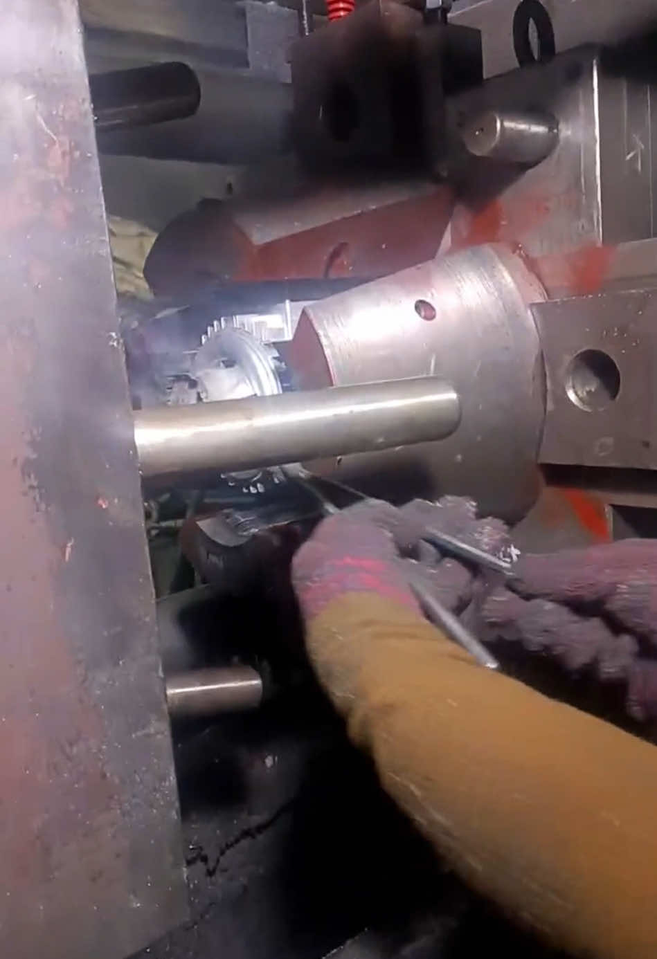 @China-diecastingmachinefactory