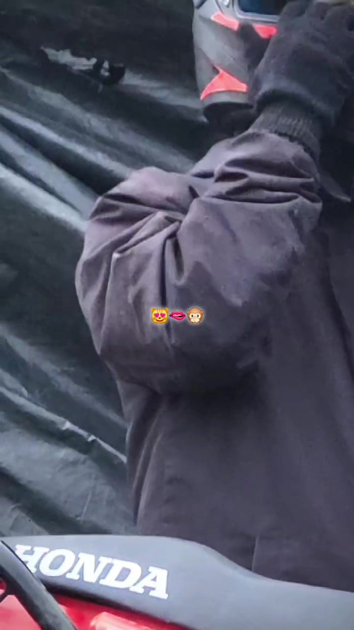 @☆*S̶e̶l̶v̶i̶n̶ P̶u̶. ♡ A ♡ ☆