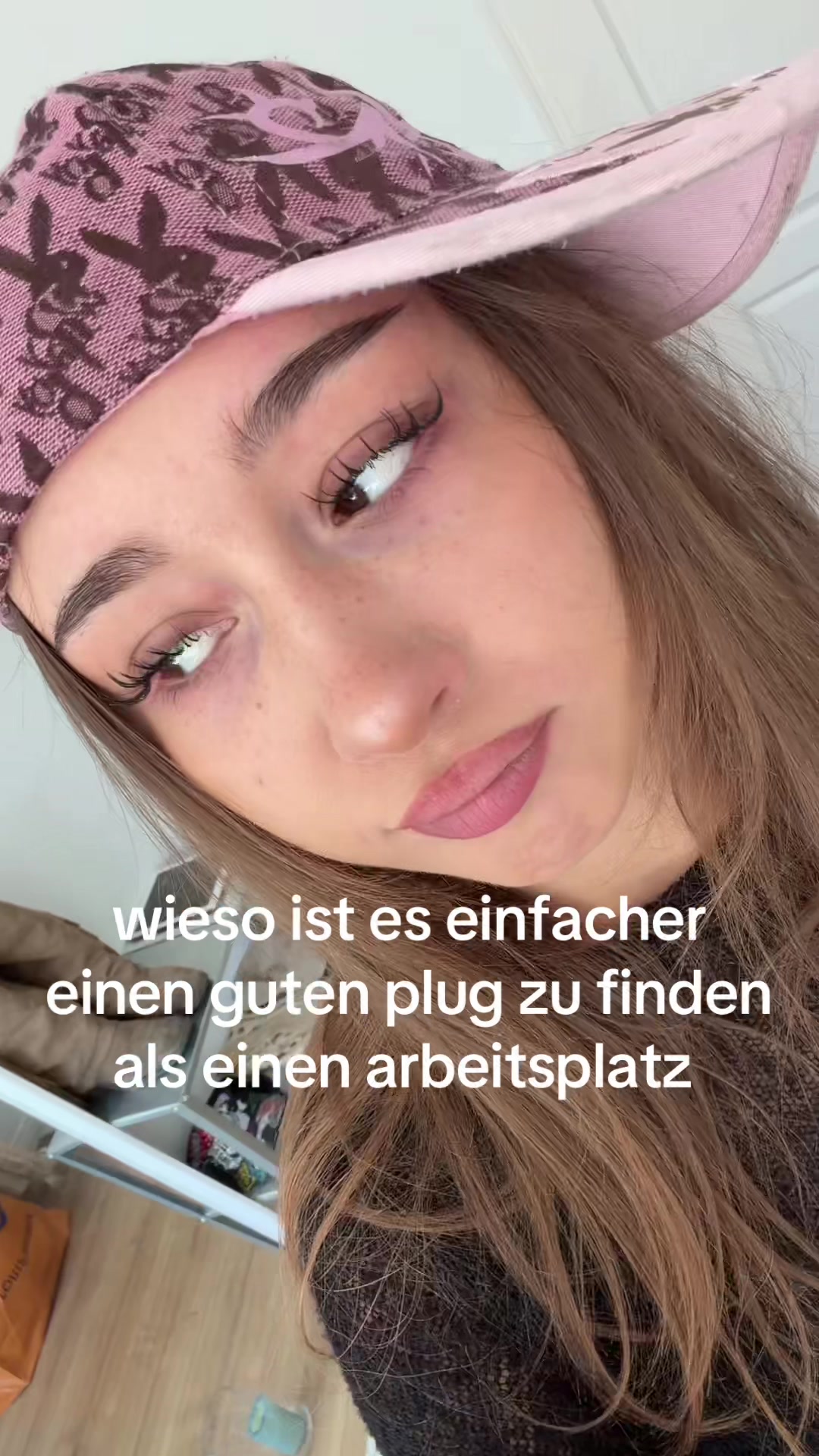 @🐰