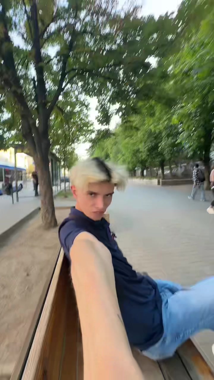 @Lil Snakeeee