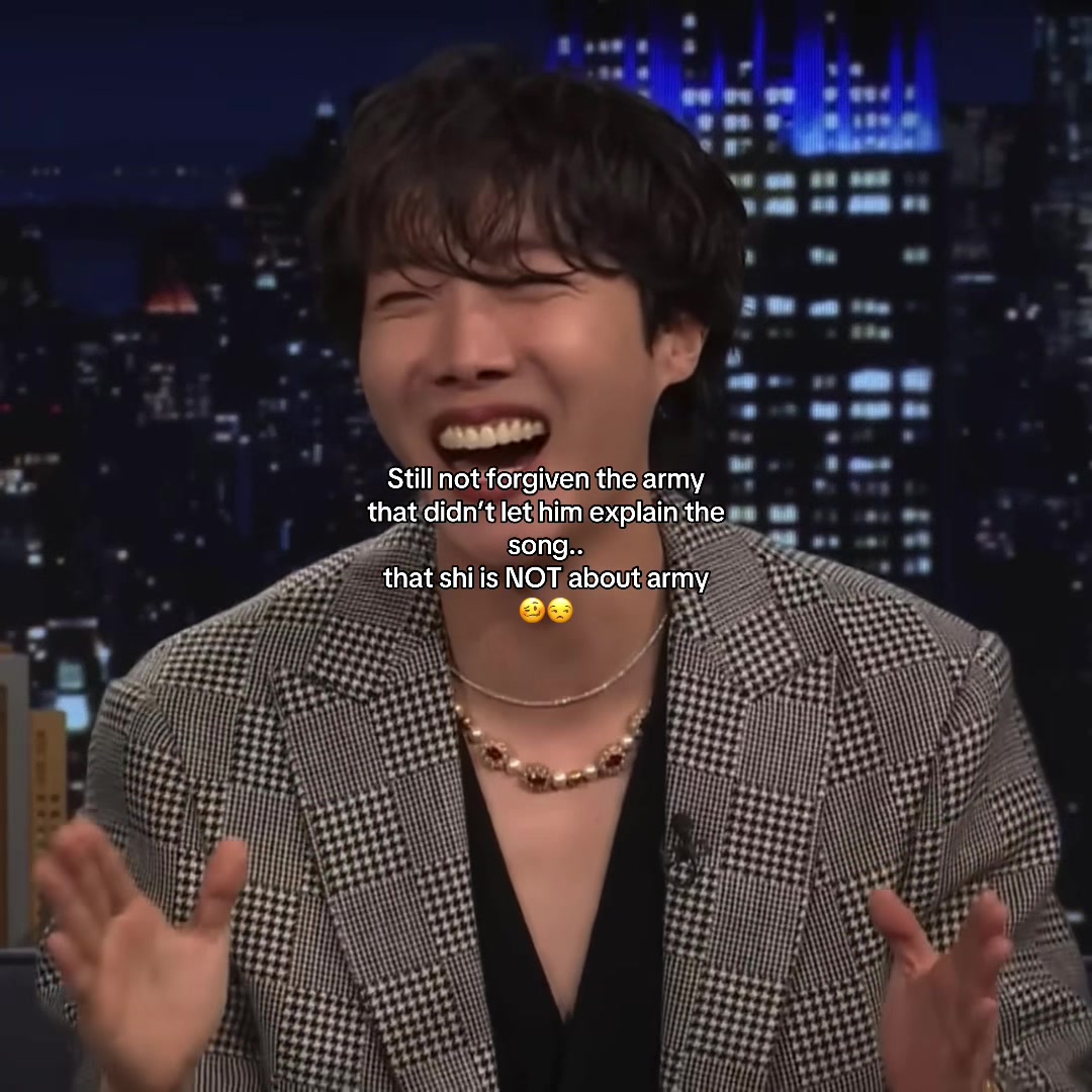 @Hobiah (fan account)