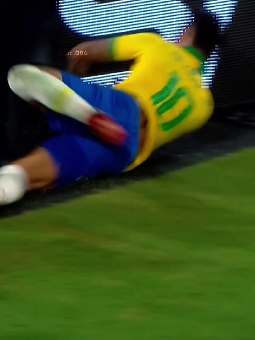@footballsoccer.004