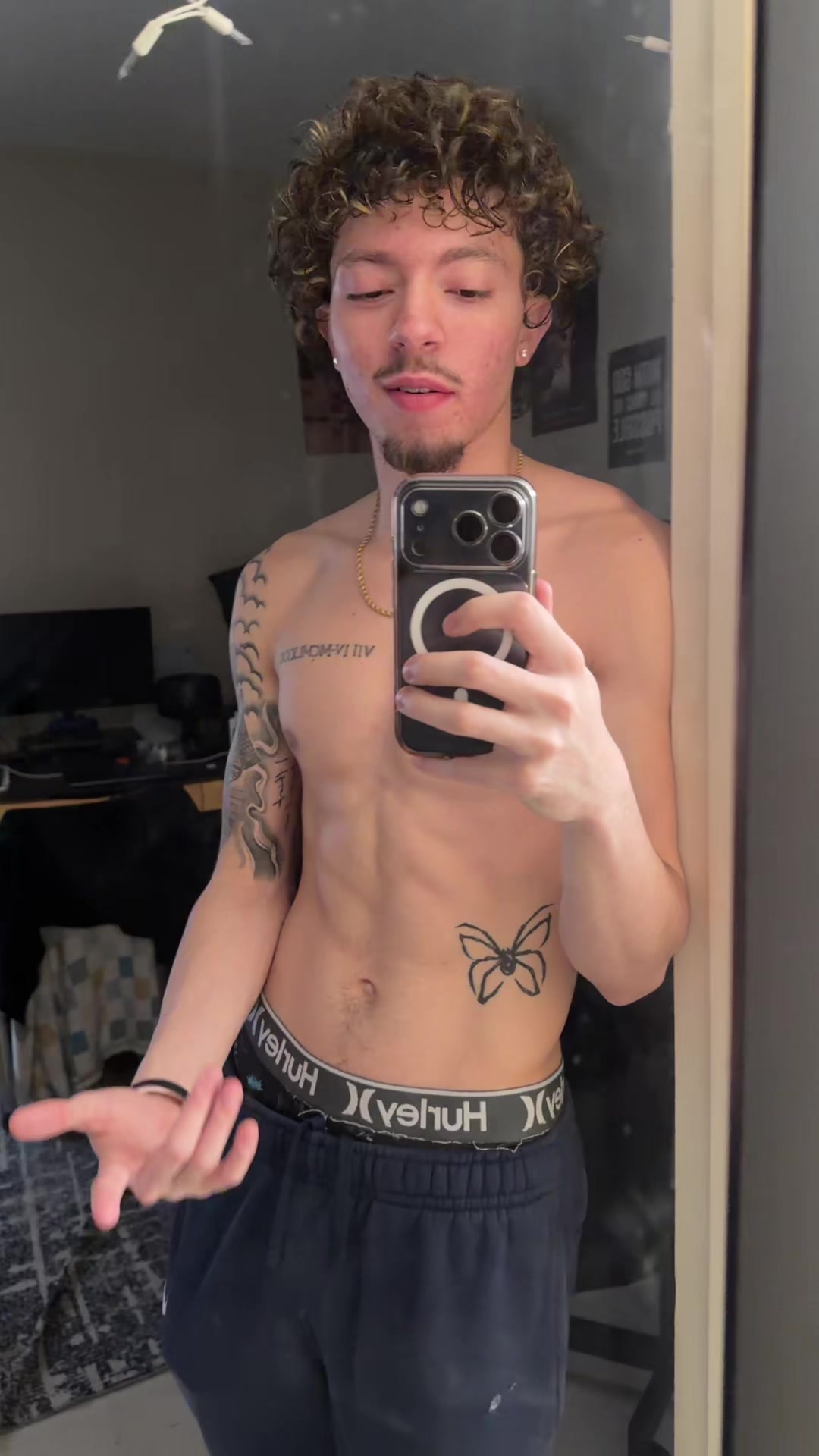 @mari