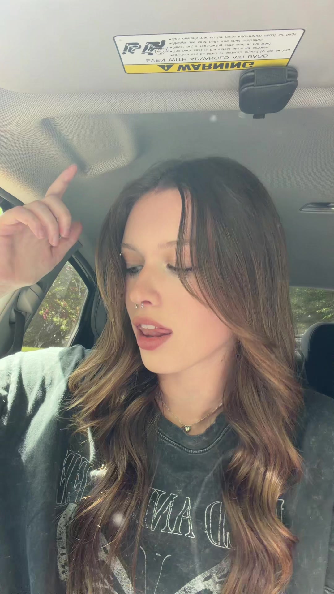 @ella rose