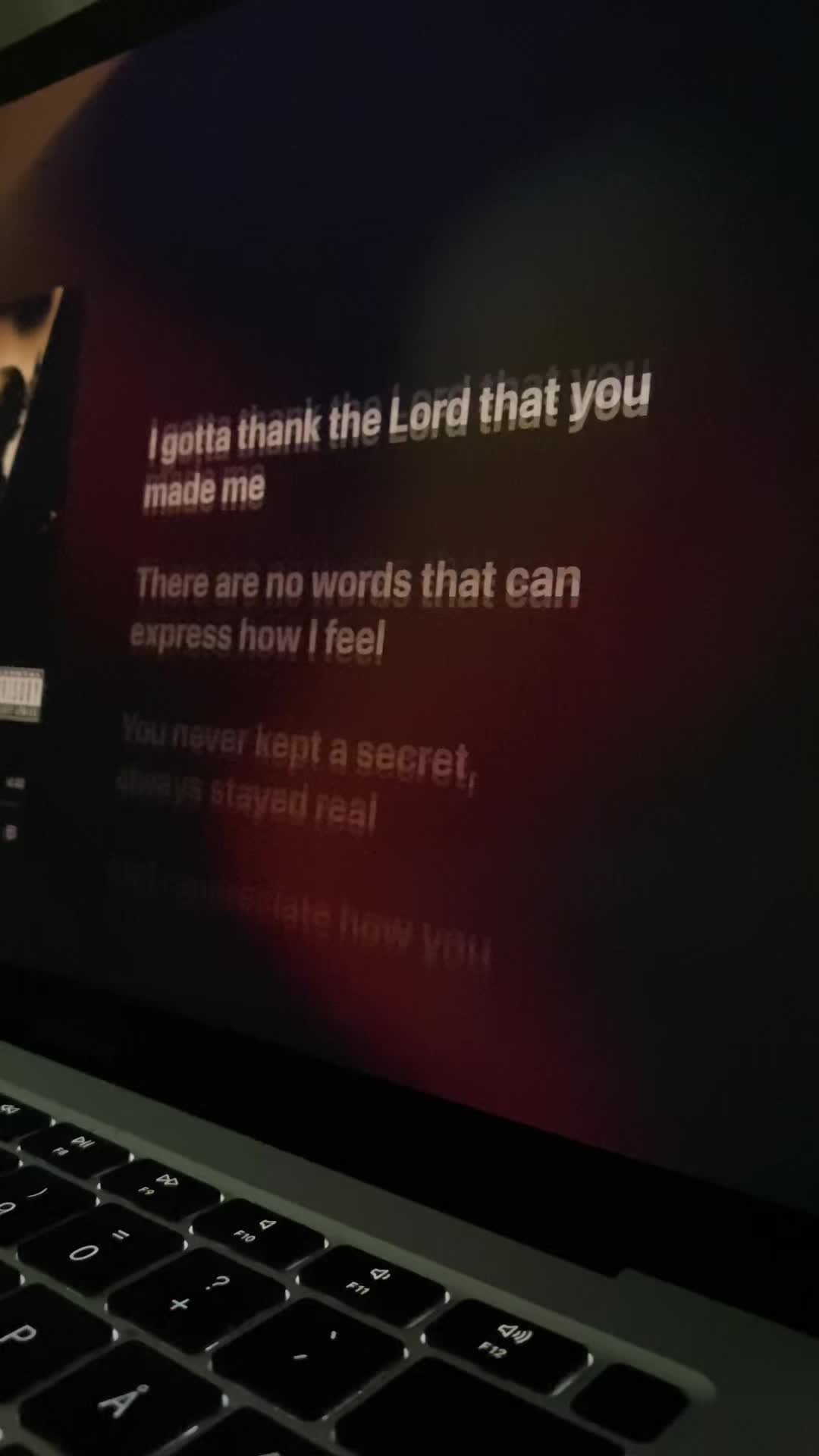 @Lyrics And Vibes🎶