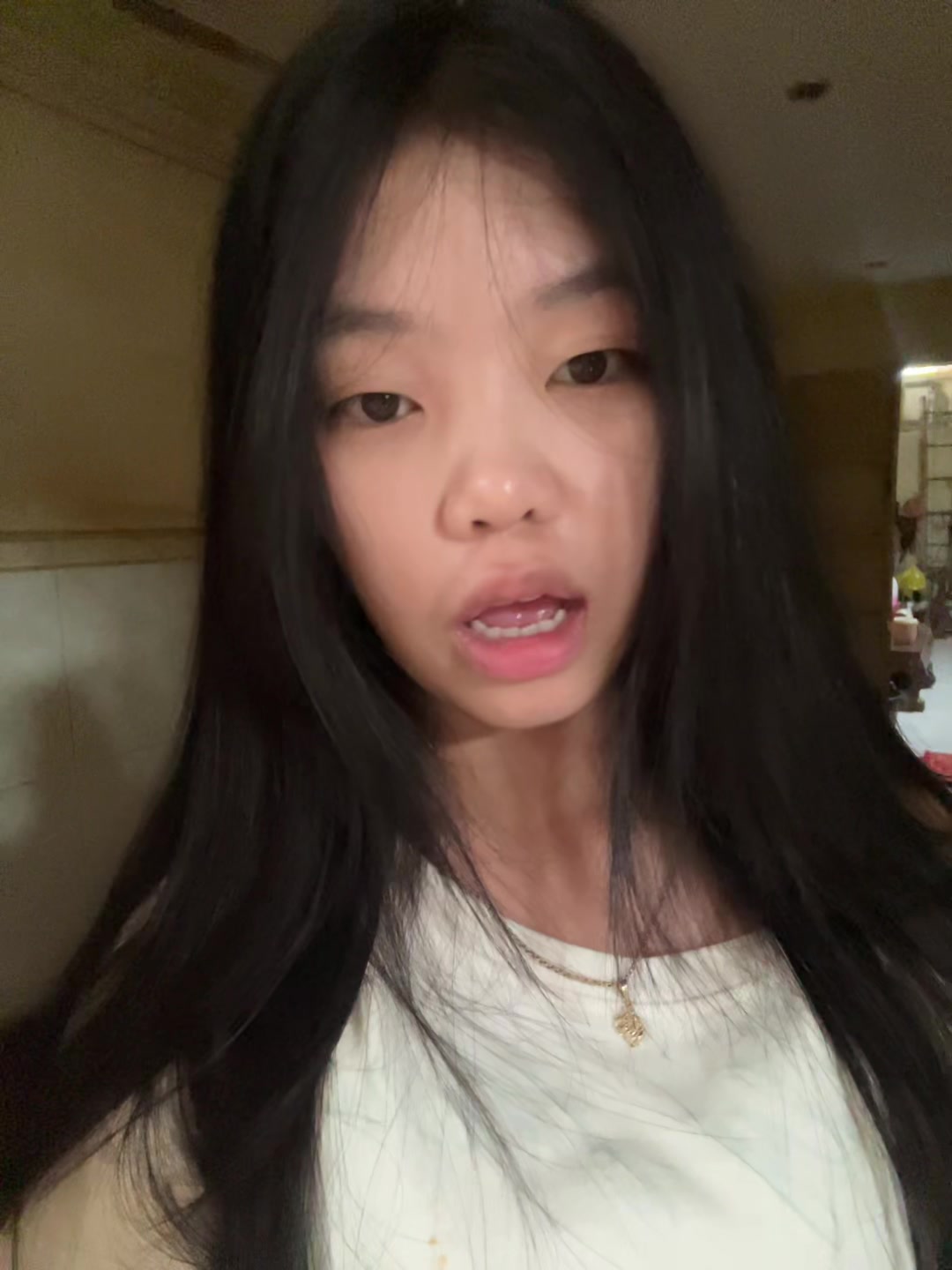 @Horr>.<