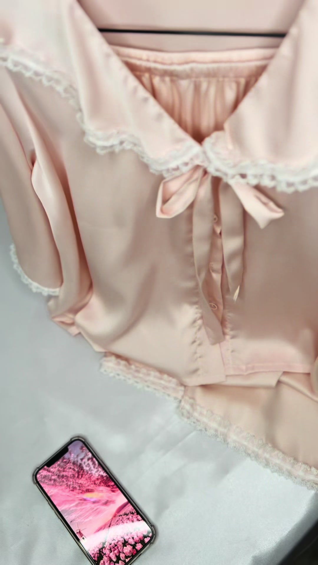 @Lucy Lingerie