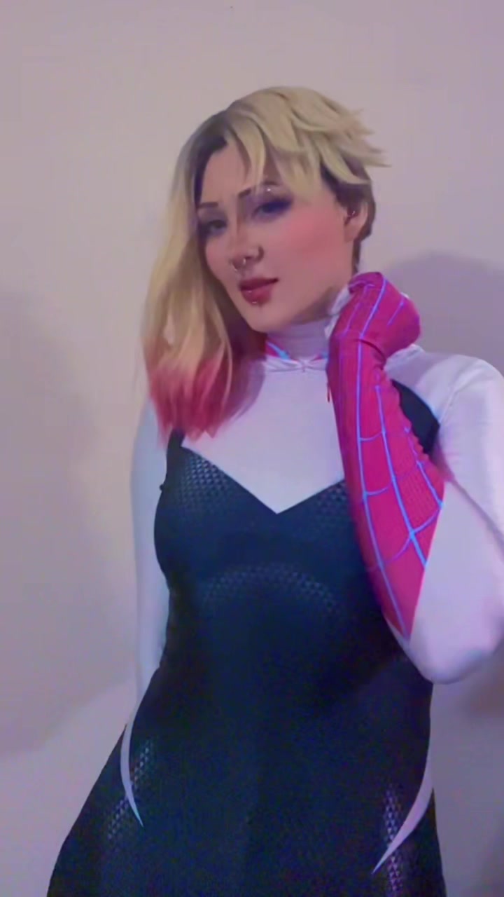 @HonneBeeCos