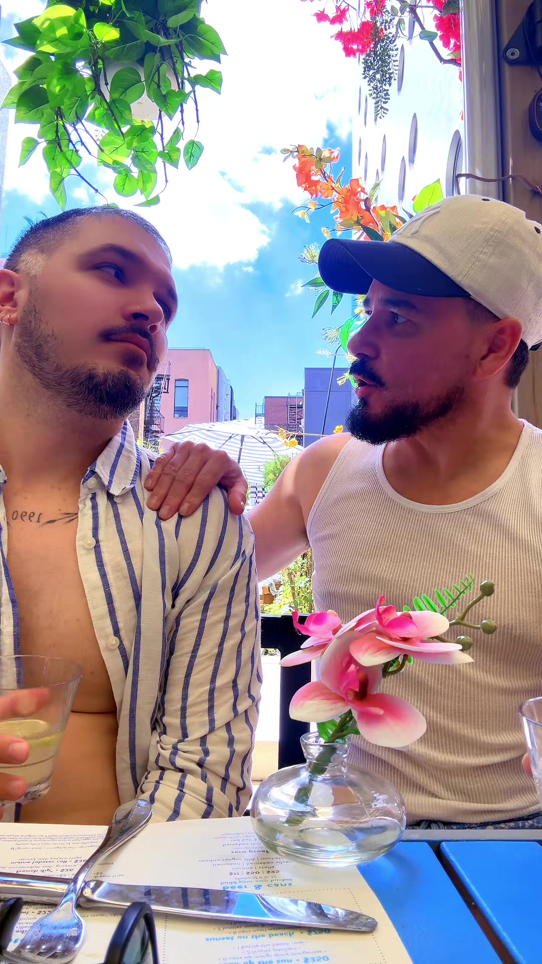 @Alex López