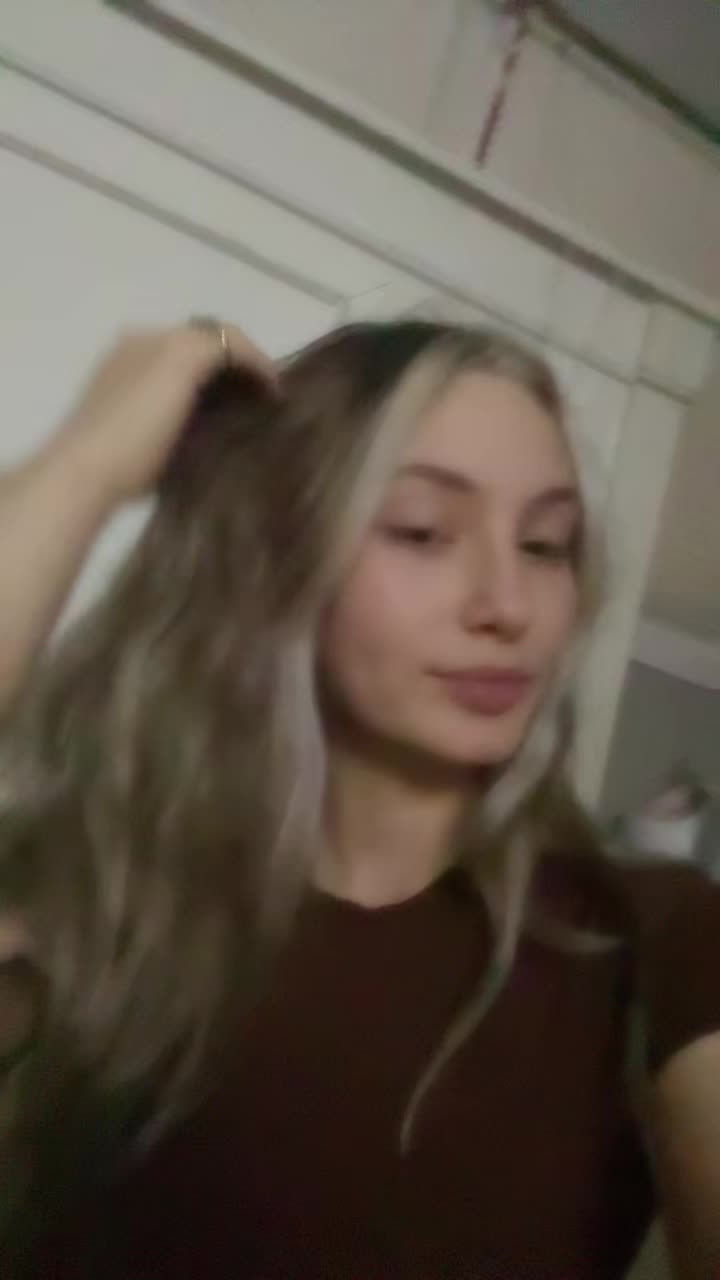@👀