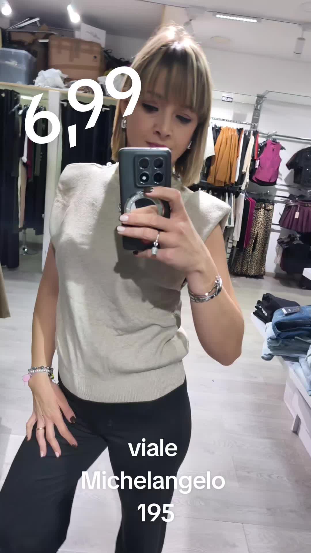@sevenstorevialemichelangelo195