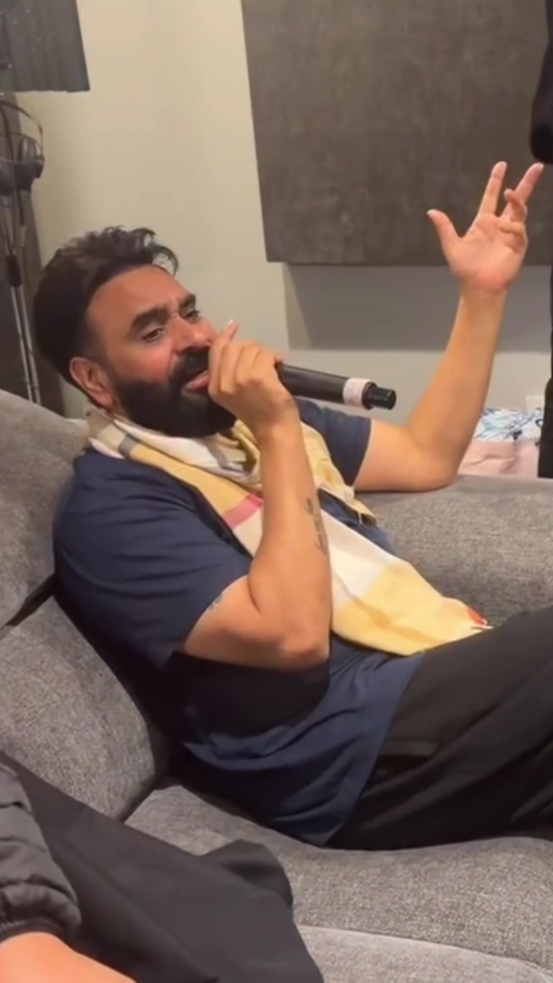@Dhillon_beimaan
